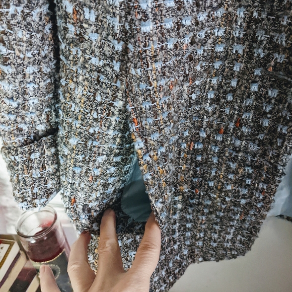 Vintage Italian Tweed Wool Boucle Blazer Jacket Lion Buttons - Picture 4 of 10